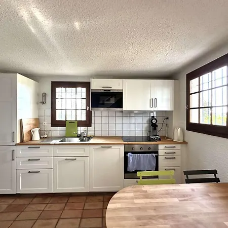 Villa La Courtade, Maison Pour 7 Personnes Dans Domaine Prive Avec Piscine A *