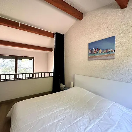 La Courtade, Maison Pour 7 Personnes Dans Domaine Prive Avec Piscine A Villa La Londe-les-Maures